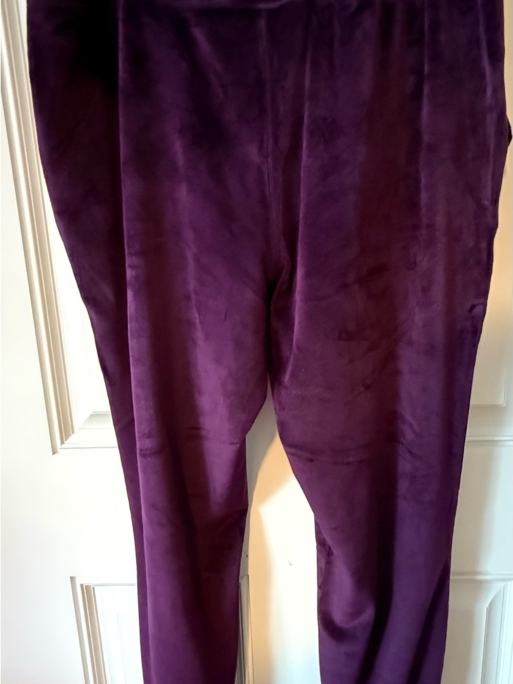 32 Degrees Women's Plush Lounge Set in Deep Plum - Picture 9 of 12